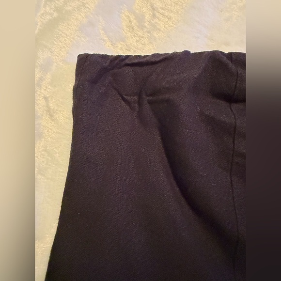 Elegant Black Strapless Top - Picture 7 of 14